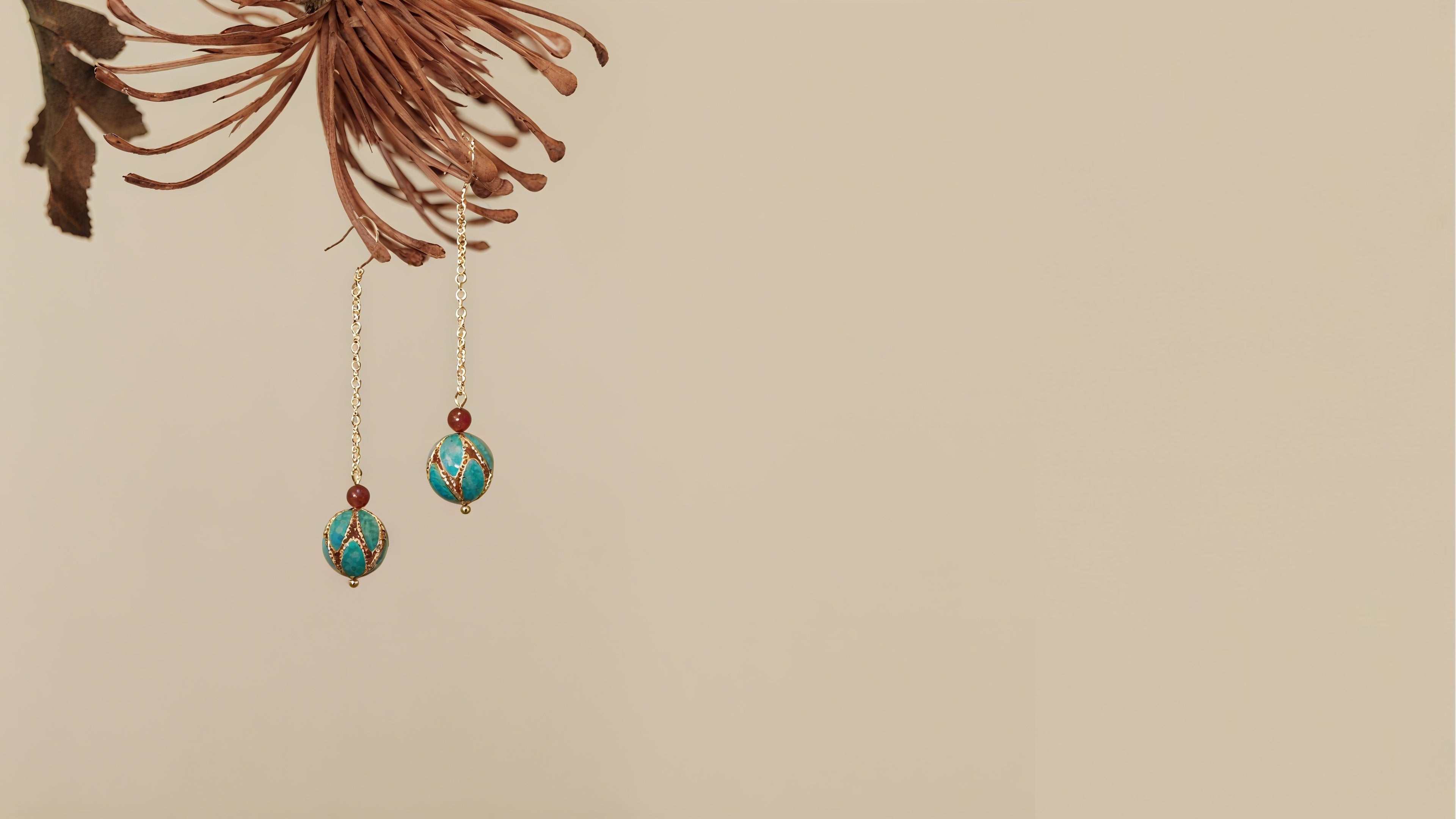 slider image slider_item_7HPnQR